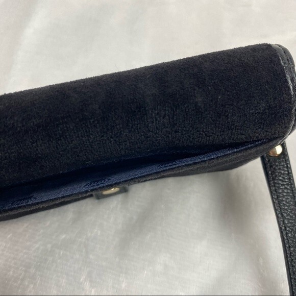 Vintage Juicy Couture Tech Wallet - Picture 3 of 8